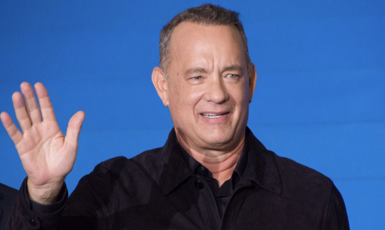 Tom Hanks contro chi non indossa la mascherina: è polemica