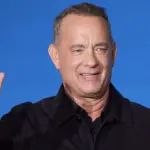 Tom Hanks contro chi non indossa la mascherina: è polemica