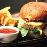 Nel Regno Unito si comprano Hamburger su EBay