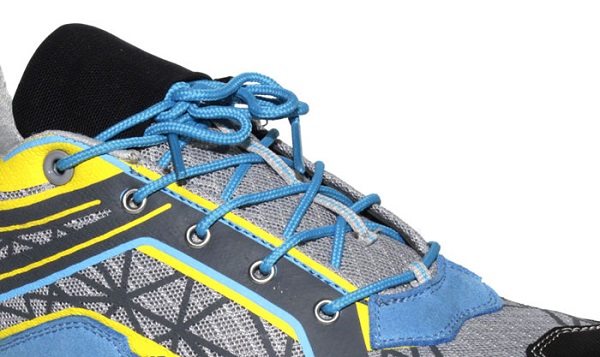 Minuterie metalliche decorative per il fashion: borchie per scarpe e non solo