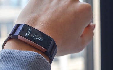 Google è pronto a comprare Fitbit per 2 miliardi