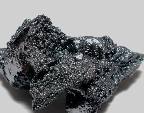 Riprodotto in laboratorio uno dei materiali più duro in natura: lo studio