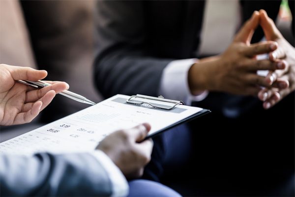 La BCE taglia i tassi: aumentano le richieste di finanziamento delle famiglie italiane