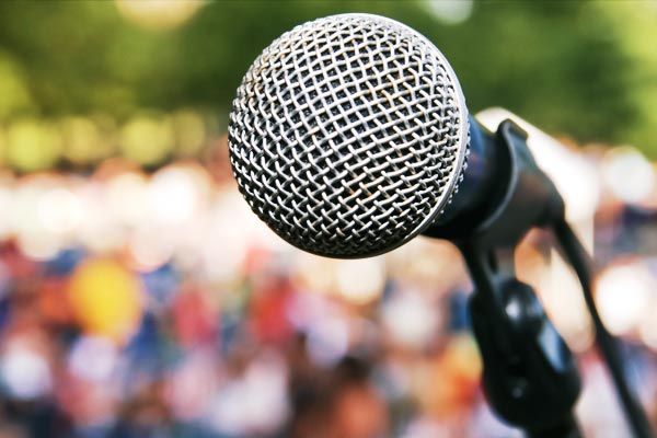 Come vincere il panico da microfono
