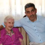 Frattura al femore: donna di 104 anni operata torna a camminare