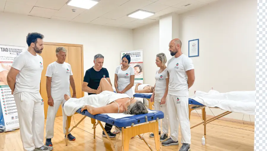 Lavorare subito: l'eccellenza dei corsi di TAO Scuola Nazionale di Massaggio, allineati agli standard ACCREDIA