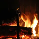 Come scegliere il caminetto migliore per le proprie esigenze