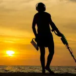 Ritrovata spilla con incisioni extraterrestri? Le ipotesi