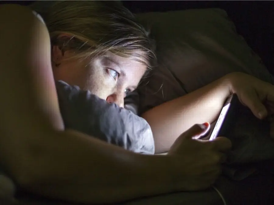 Aumentato il rischio di ricatti hot al telefono durante la pandemia, la ricerca