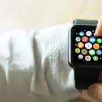 Lo smartwatch può rilevare i virus prima che si manifestino i sintomi, lo studio