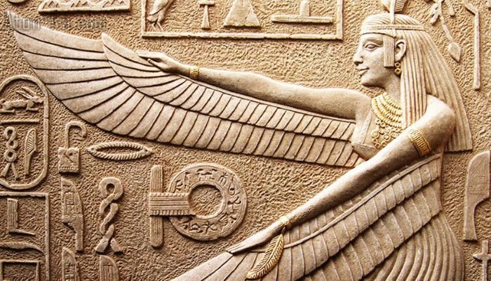 Trovati nave e cimitero in una città sommersa egiziana