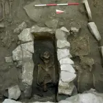 Nel Medioevo si aprivano le tombe dei parenti per prendere cimeli di famiglia