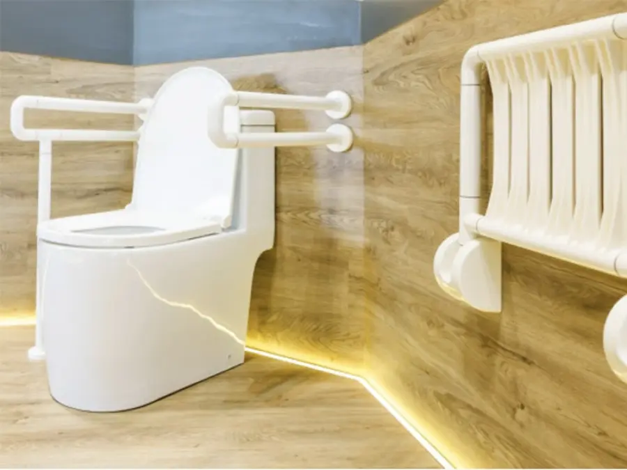 Attrezzare il bagno per parente con difficoltà motorie: come fare e soluzioni in commercio