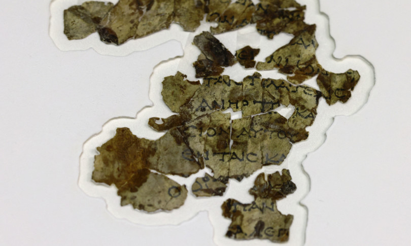 Rotolo biblico di 2 mila anni fa trovato nella Grotta dell'Orrore, in Israele