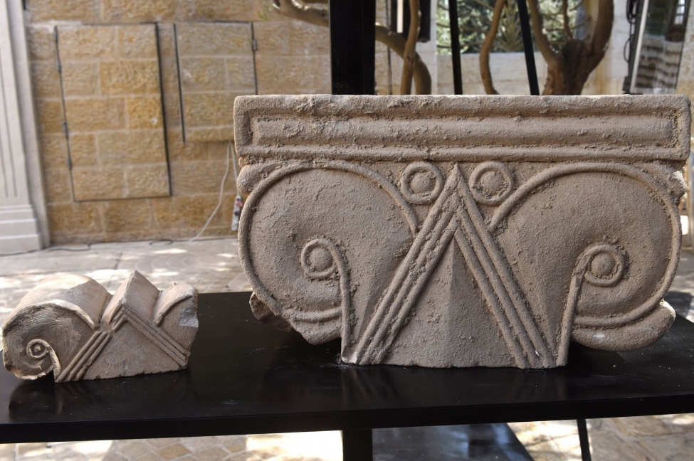 Rinvenuti a Gerusalemme nuovi reperti archeologici marmorei