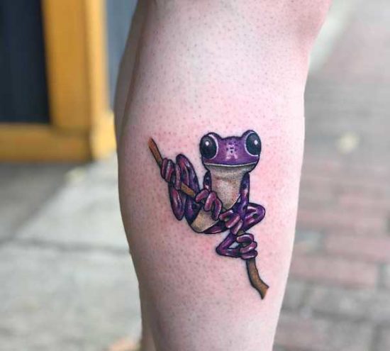 103 anni: donna festeggia il compleanno tatuandosi