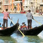 Ridotta la capacità di trasporto delle gondole a Venezia